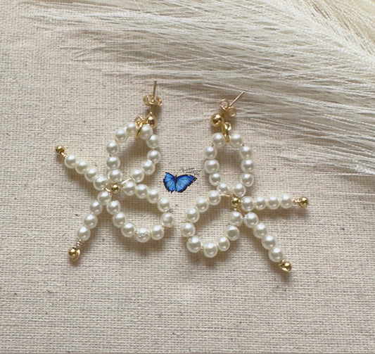 La Vie Coquette (earrings)